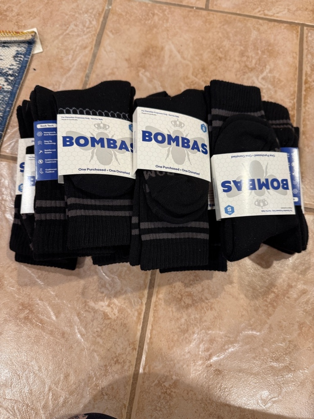 15 Pairs Bomba Small Crew Socks